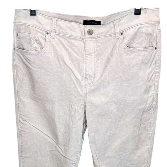 Ann Taylor Sculpting Mid-Rise Velvet Skinny Jeans Size 12 - Picture 6 of 13